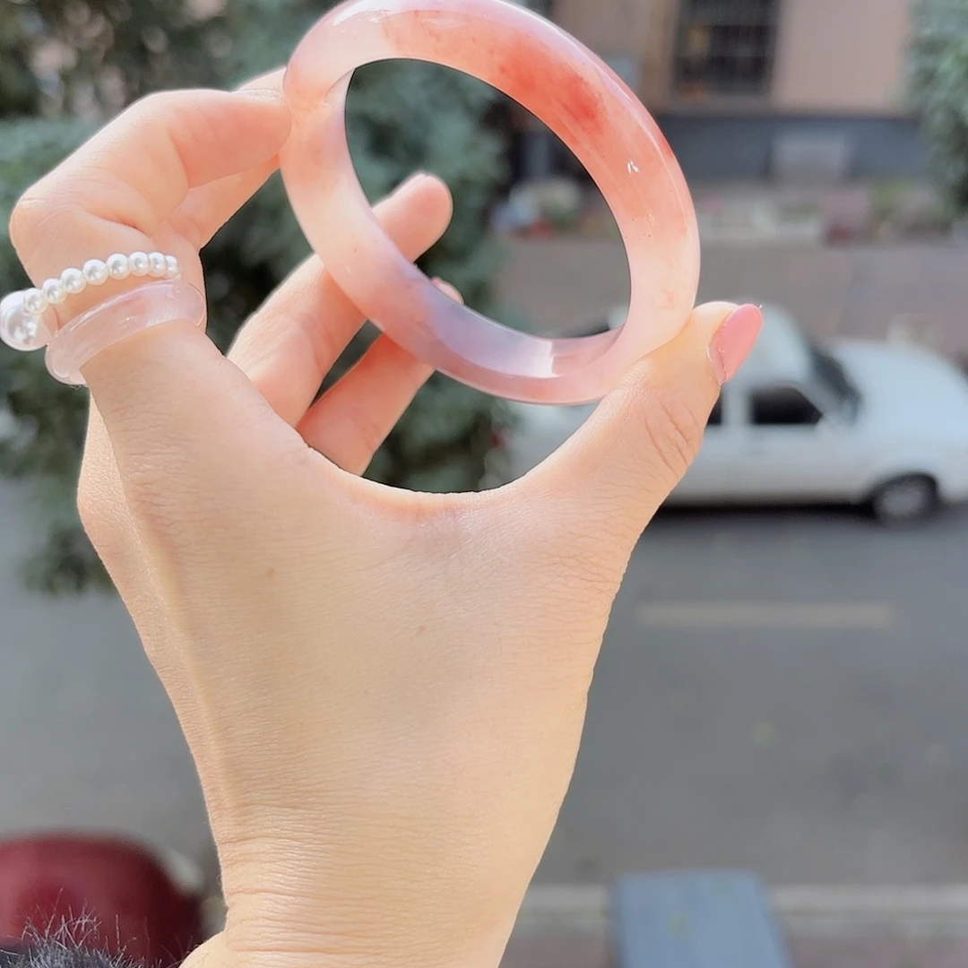 石英质玉手镯未镶嵌李*头