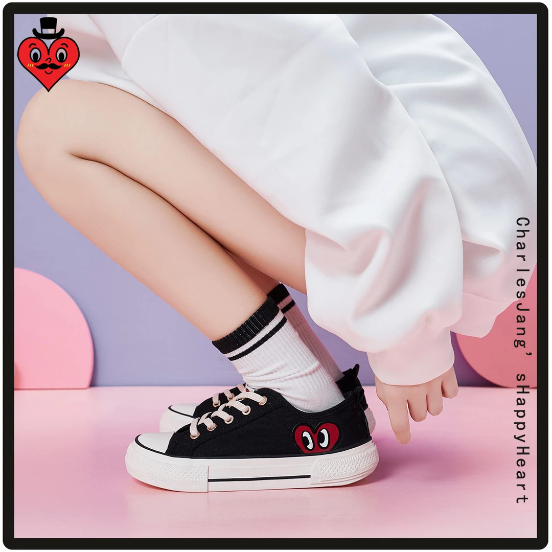 查尔斯桃心春季新款女帆布休闲鞋