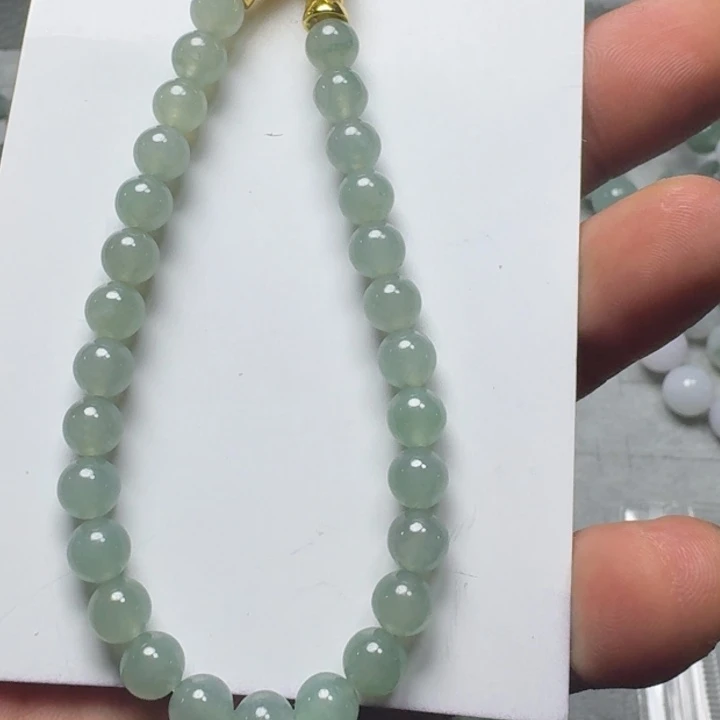 定制翡翠未镶嵌手串