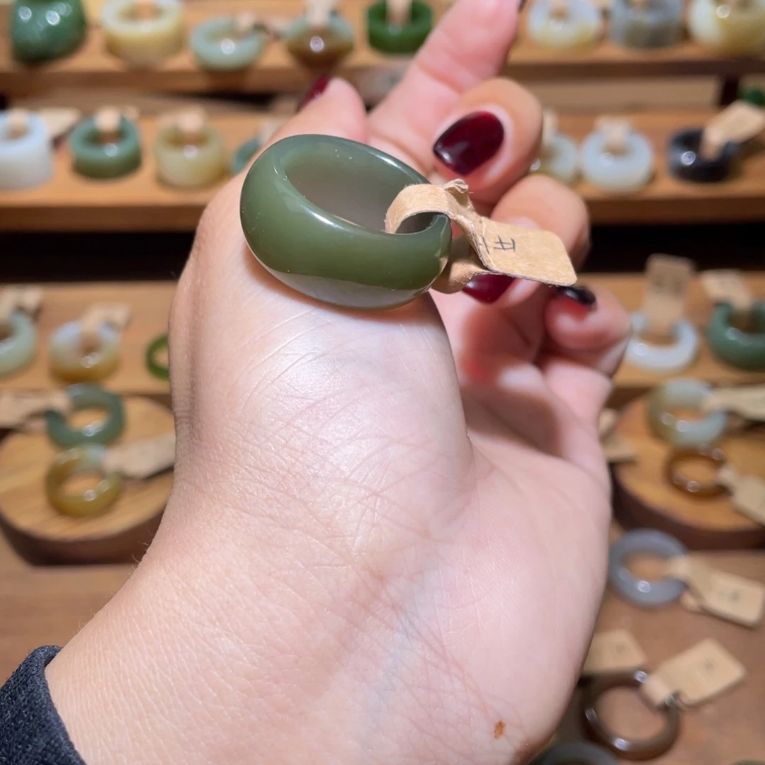 和田玉戒指未镶嵌19.6