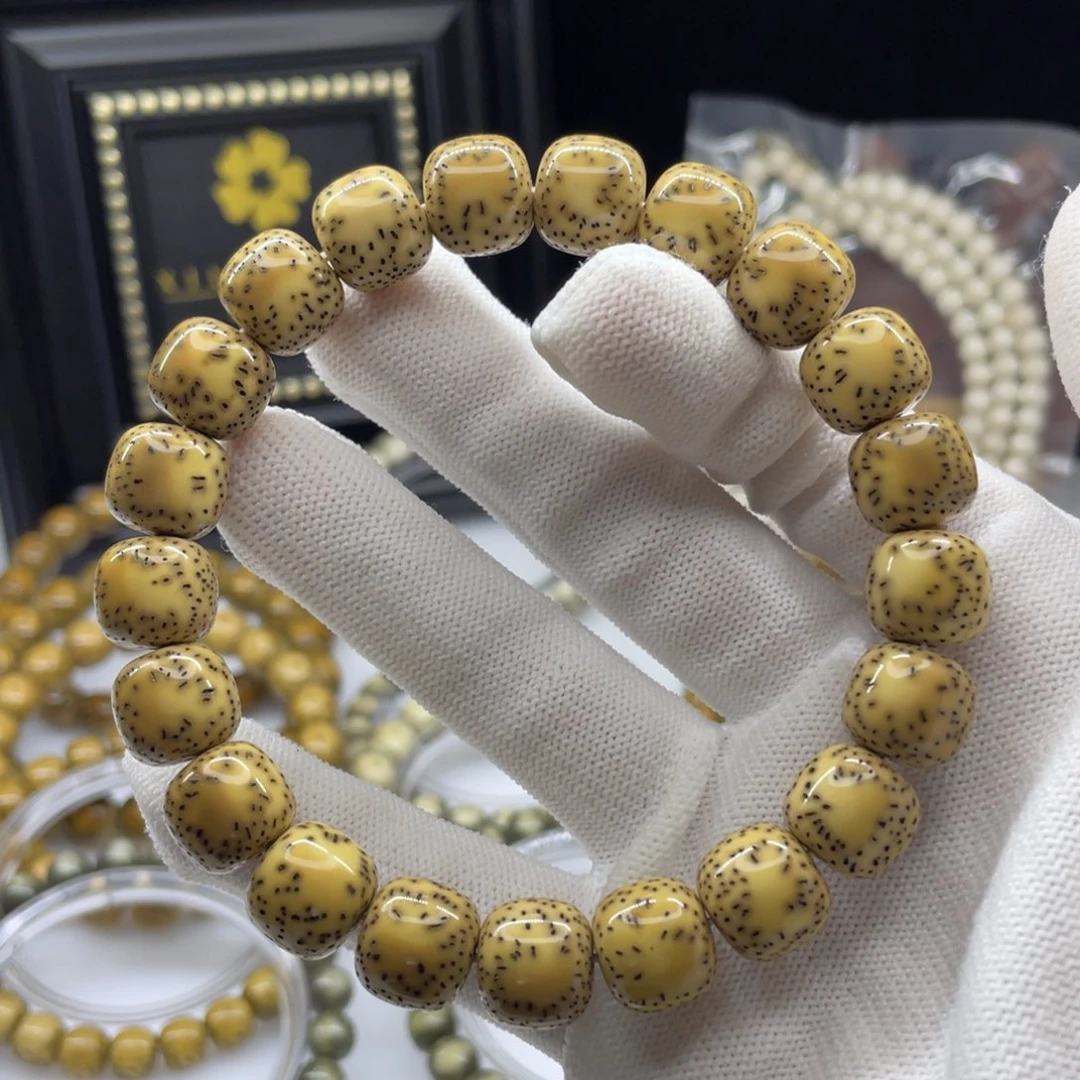 吊坠星月菩提12✖️11大留白                A22