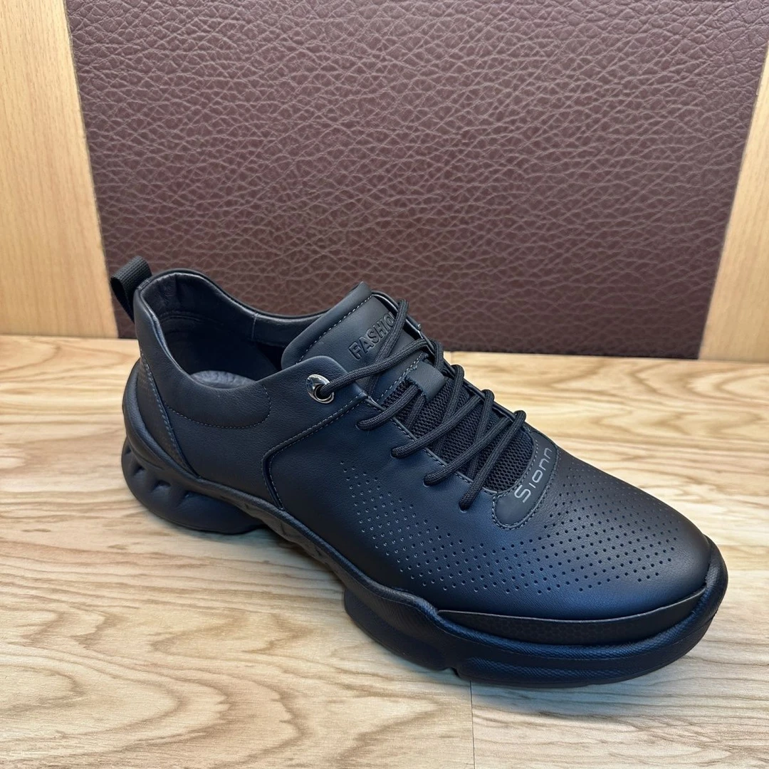 qq狼纯色素面防滑轻便前系带休闲皮鞋百搭休闲鞋系带男款