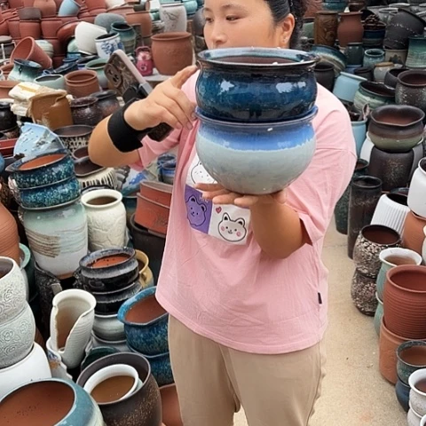 口19高12瑕疵两个。