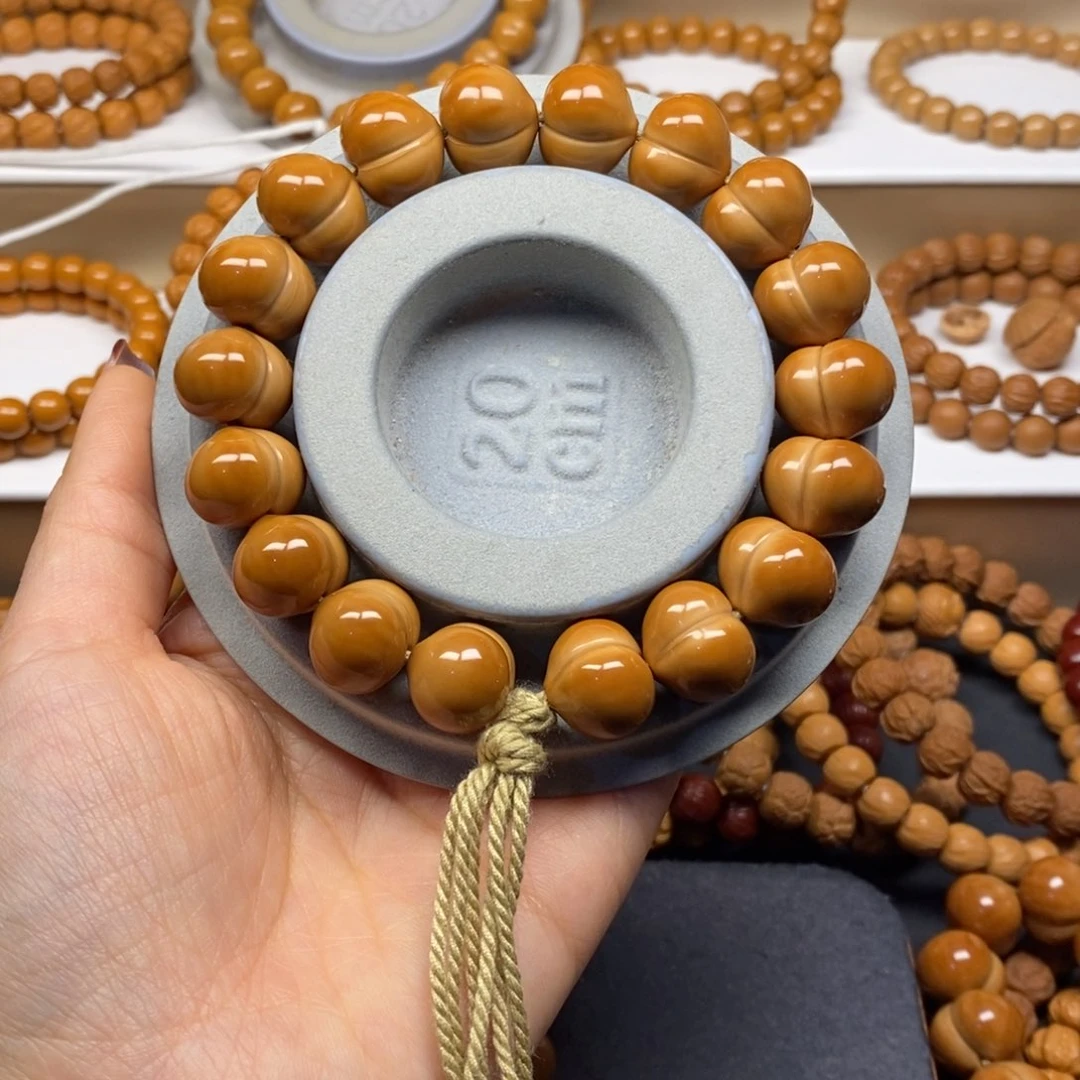 【闪购商品】手串猴头核桃大屁桃16➕