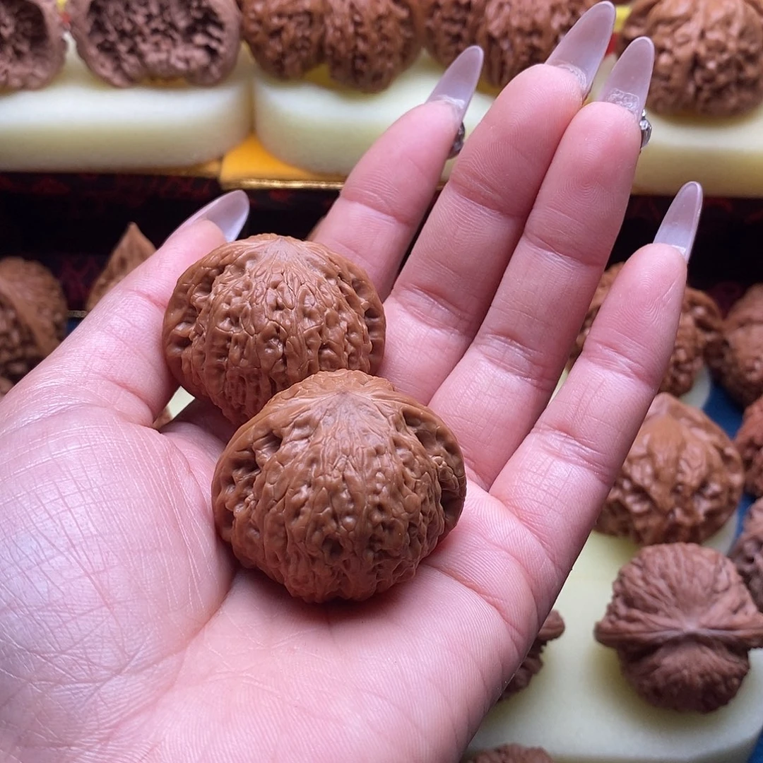 西***c吊坠桃核39精品铁锤