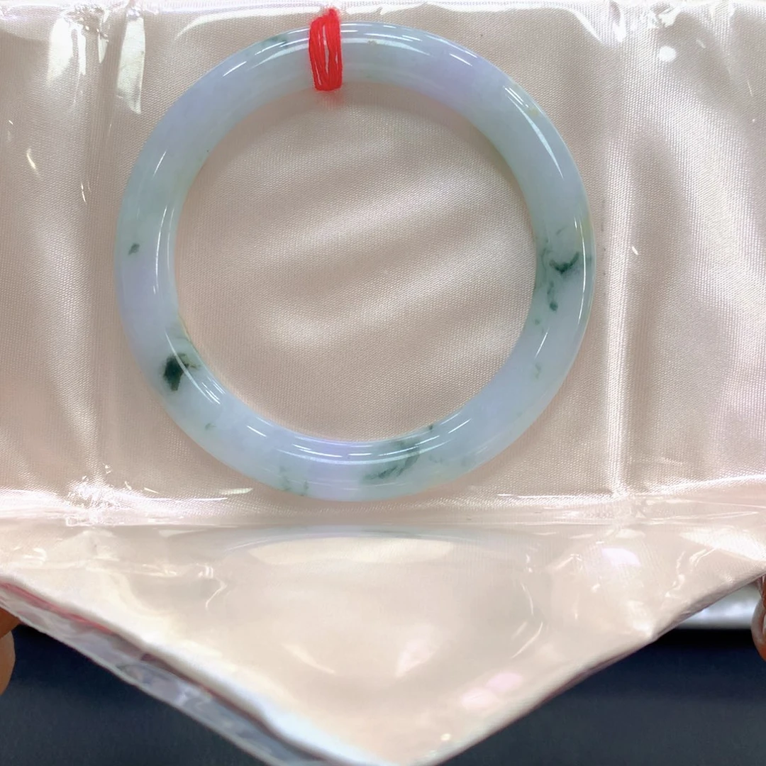 翡翠未镶嵌手镯翡翠1