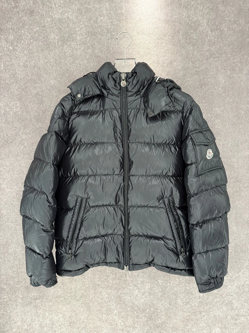 99新 MONCLER  盟可睐/Moncler MaYa系列徽标连帽男士羽绒服 0672