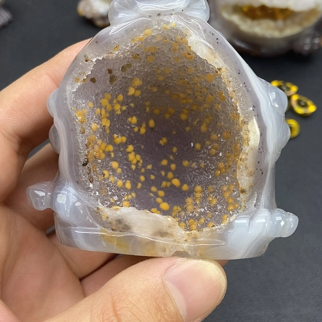 V***晶玛瑙/玉髓未镶嵌珠宝奇石