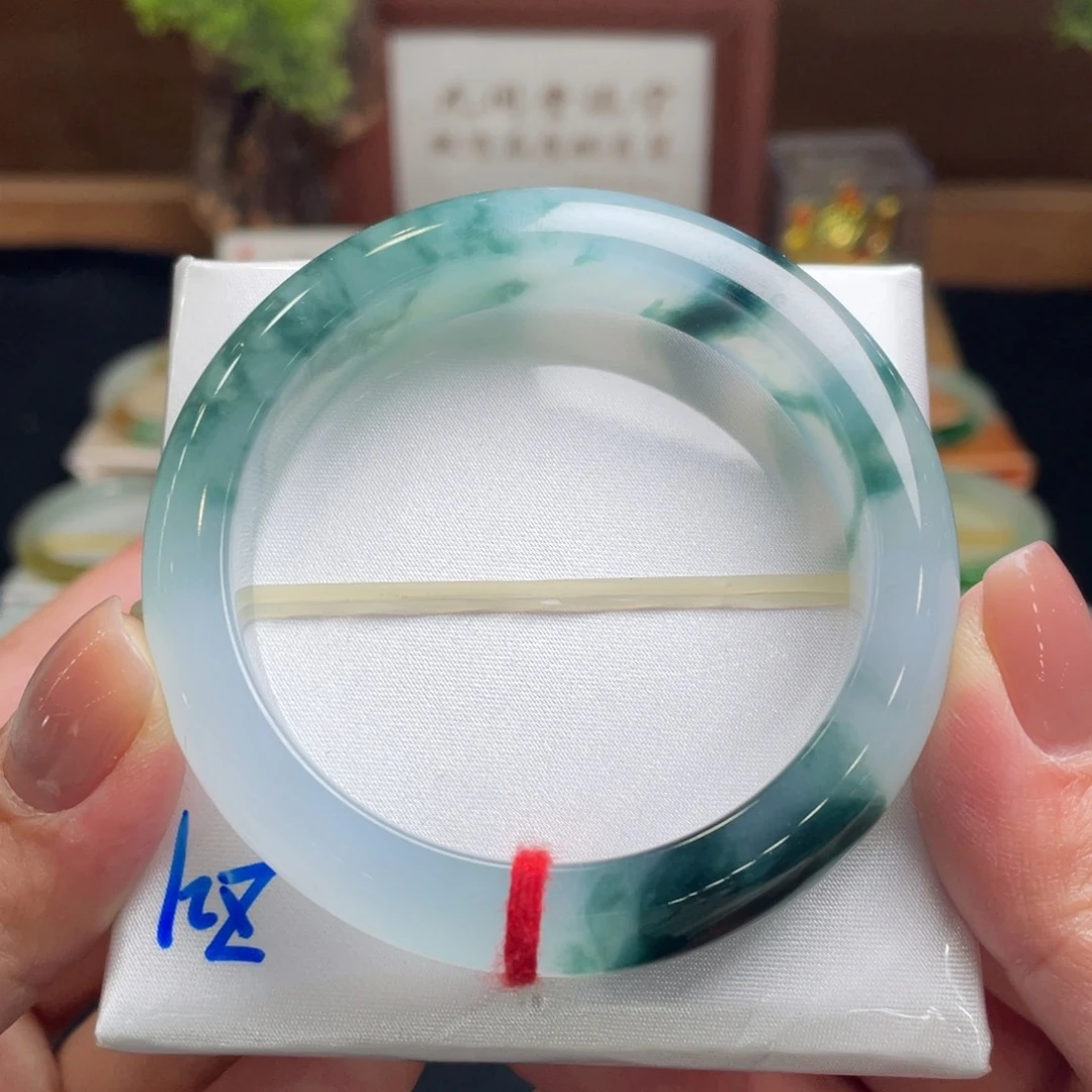 翡翠手镯未镶嵌翡翠55正圈