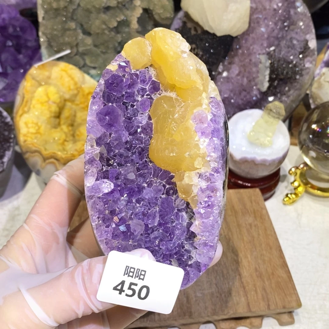 紫晶大型摆件（非配饰）未镶嵌方解石