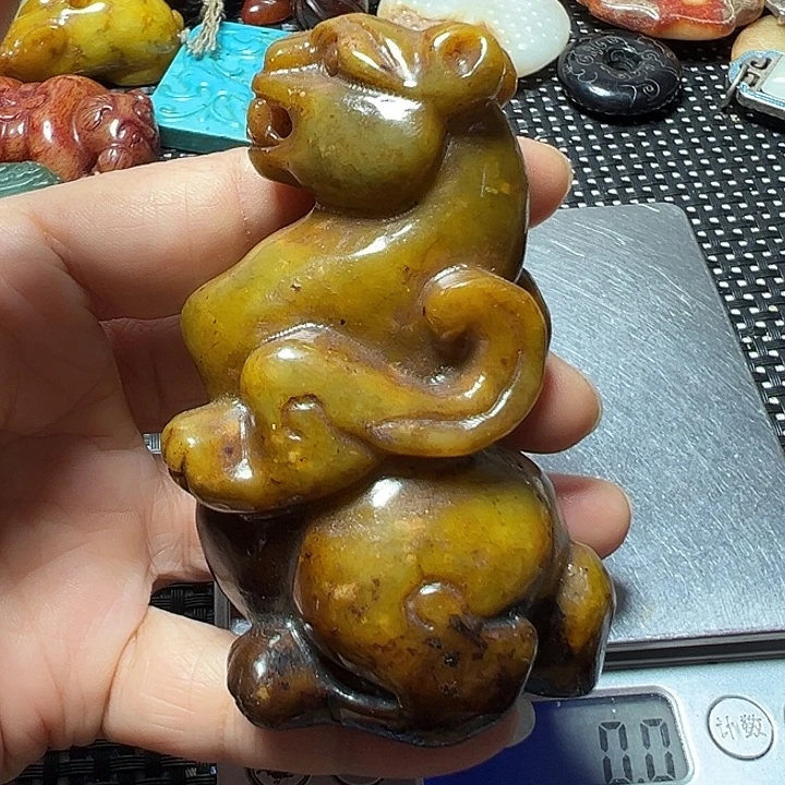 和田玉（糖玉）未镶嵌挂件