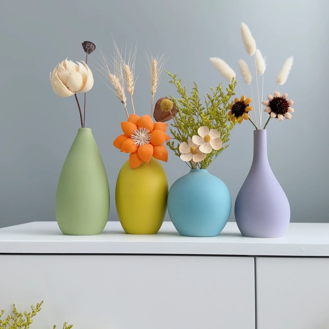 瓷片陶瓷小花瓶含花总高约20-30cm