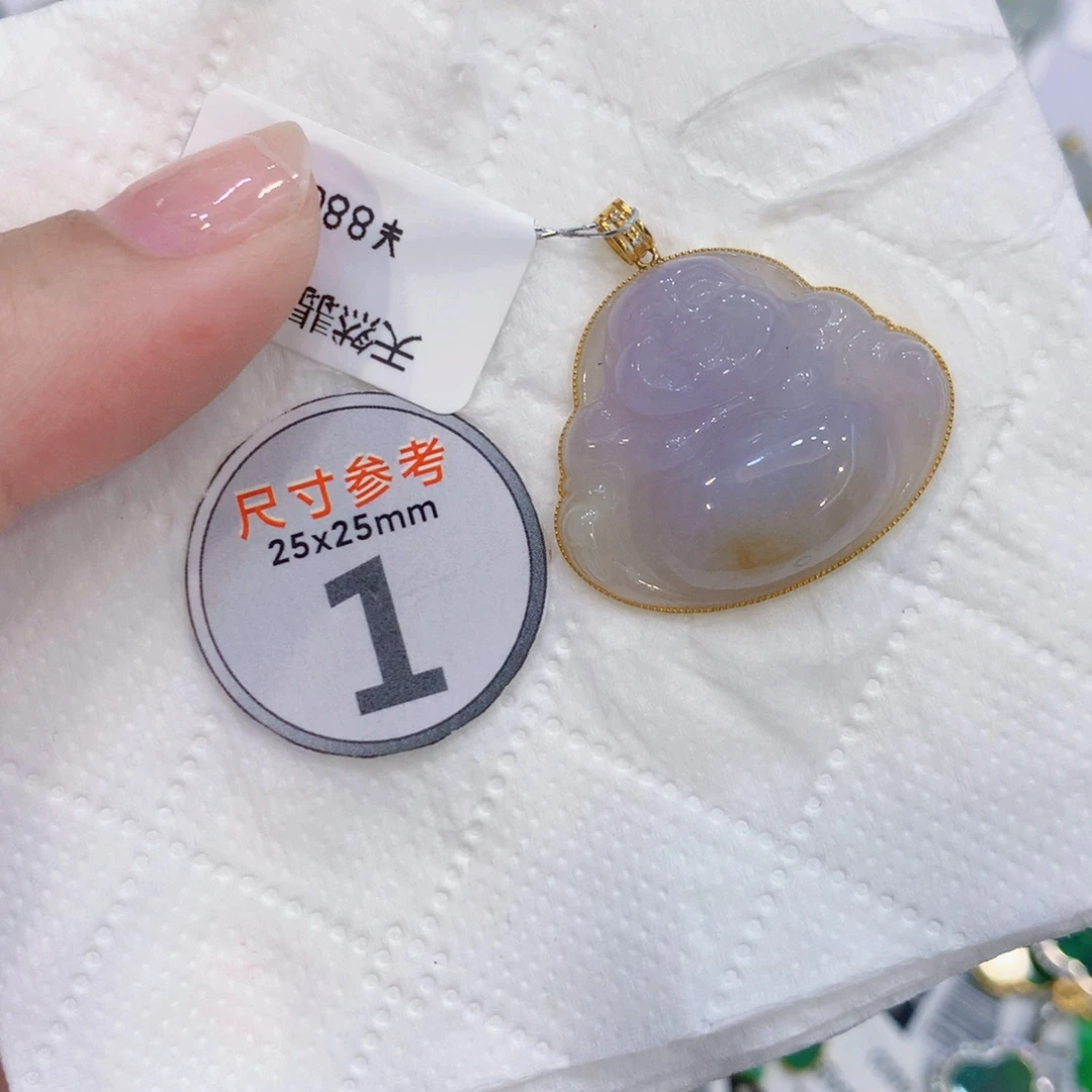 颈饰18K金镶嵌翡翠佛公