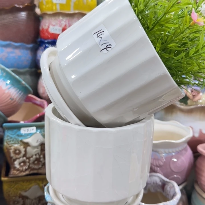 凑9块包邮，有孔，花盆