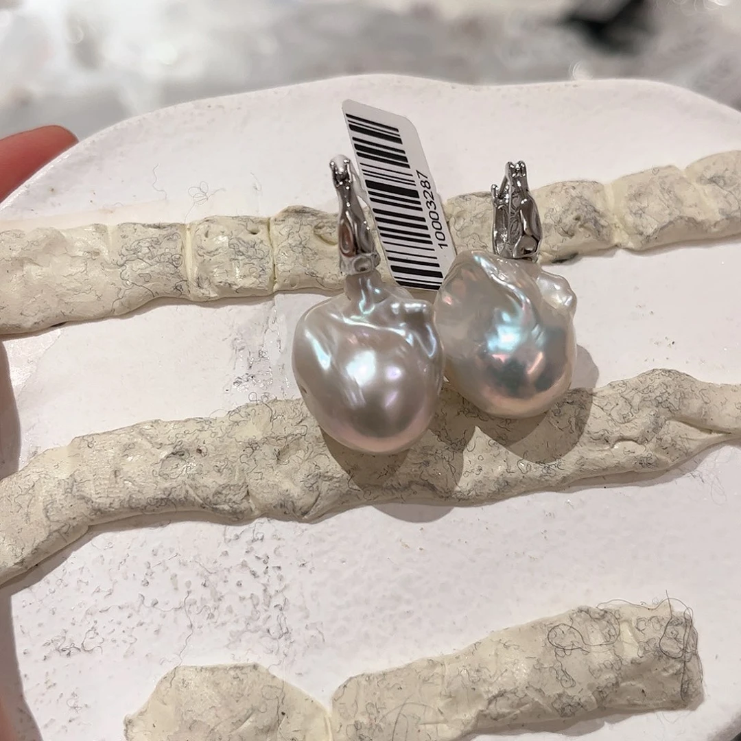 淡水珍珠耳饰合金