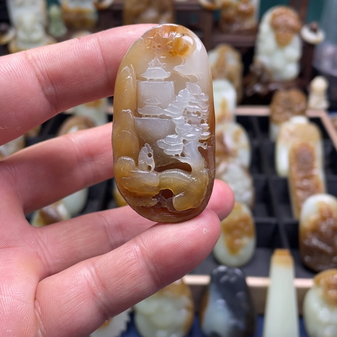 和田玉未镶嵌颈饰