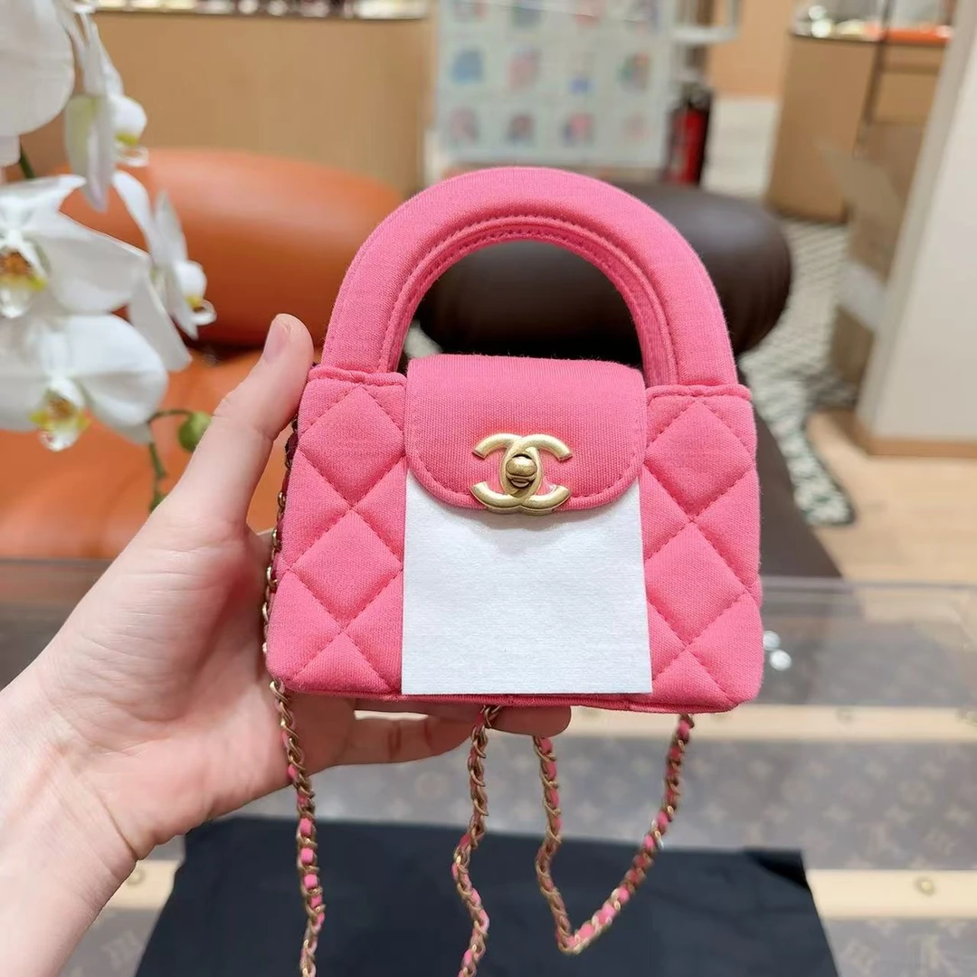 全新未使用 Chanel/香奈儿 超迷你Kelly 粉色丝绒金扣 芯片款