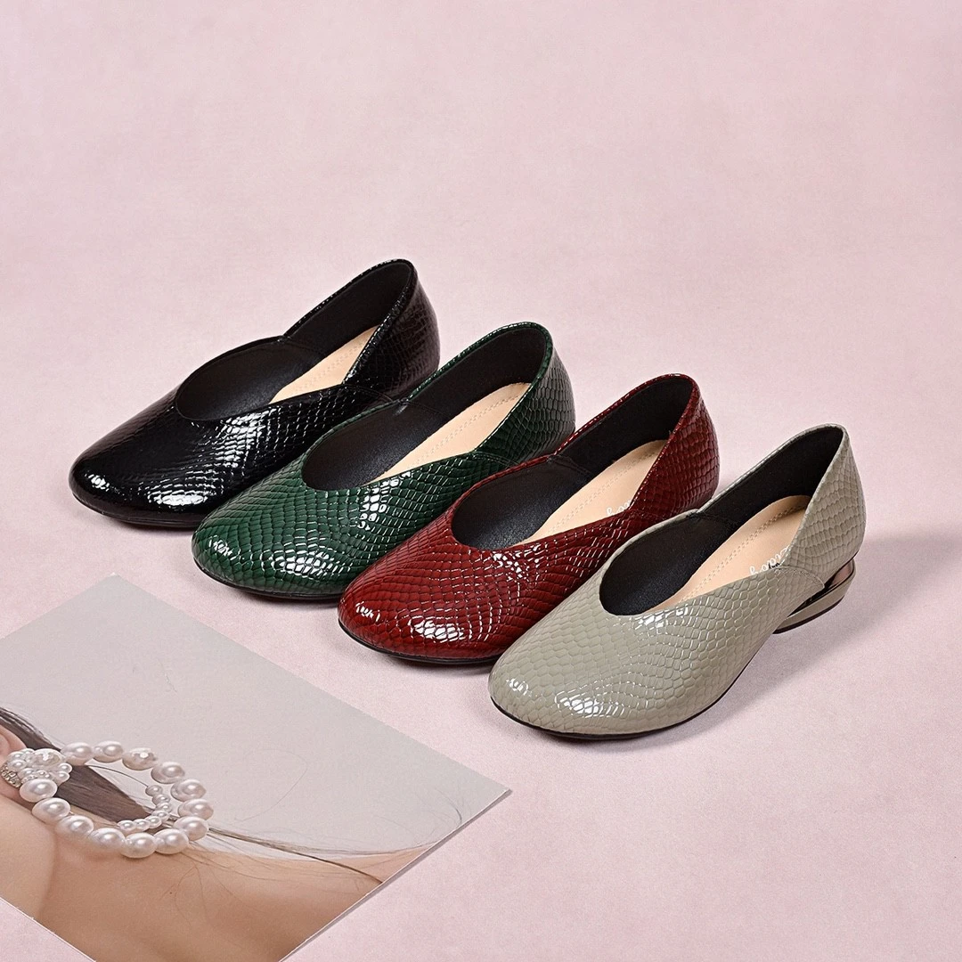 休闲单鞋女夏季真皮圆头浅口豆豆鞋一脚蹬舒适时尚百搭软底妈妈鞋