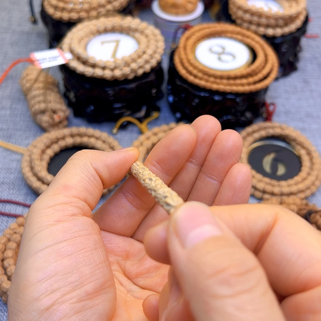 独***白吊坠柏香籽/百香籽