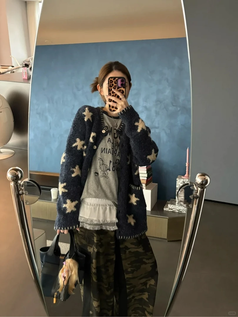 高级感撞色星星毛衣外套女秋冬季宽松慵懒风百搭软糯针织开衫上衣