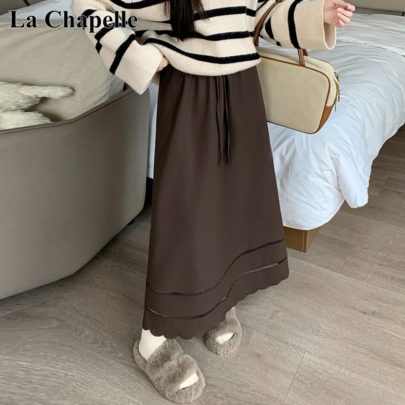 拉夏贝尔咖色pu皮半身裙女秋冬新款琥珀流光系中长款遮胯大摆皮裙