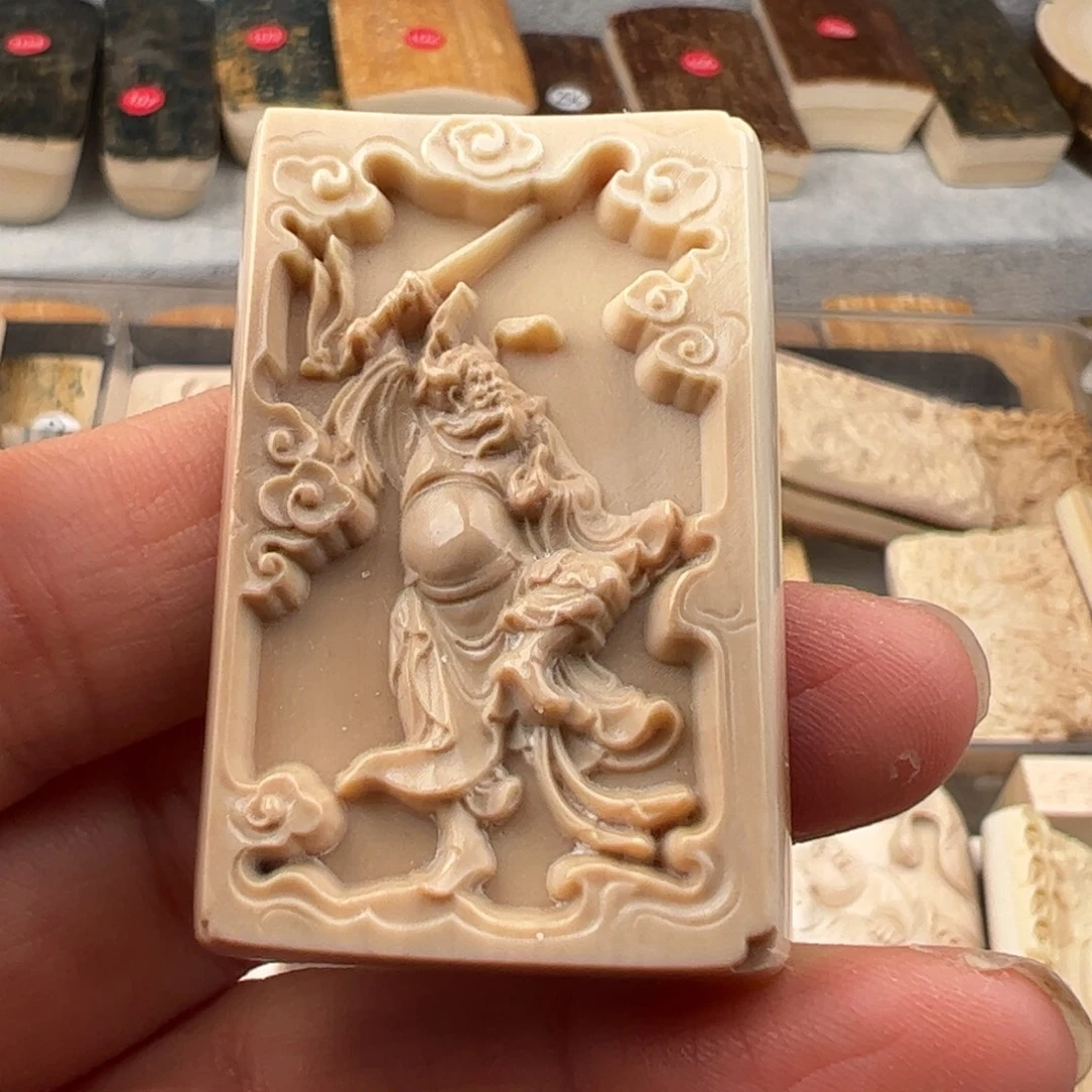 泥塑猛犸真品保证正品