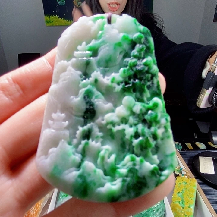 颈饰未镶嵌翡翠翡翠