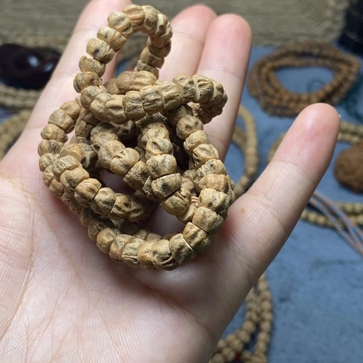 【闪购商品】吊坠柏香籽/百香籽