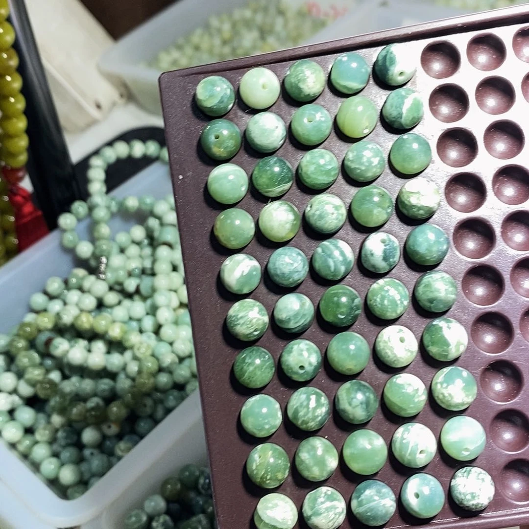 【闪购商品】蛇纹石玉其他未镶嵌61