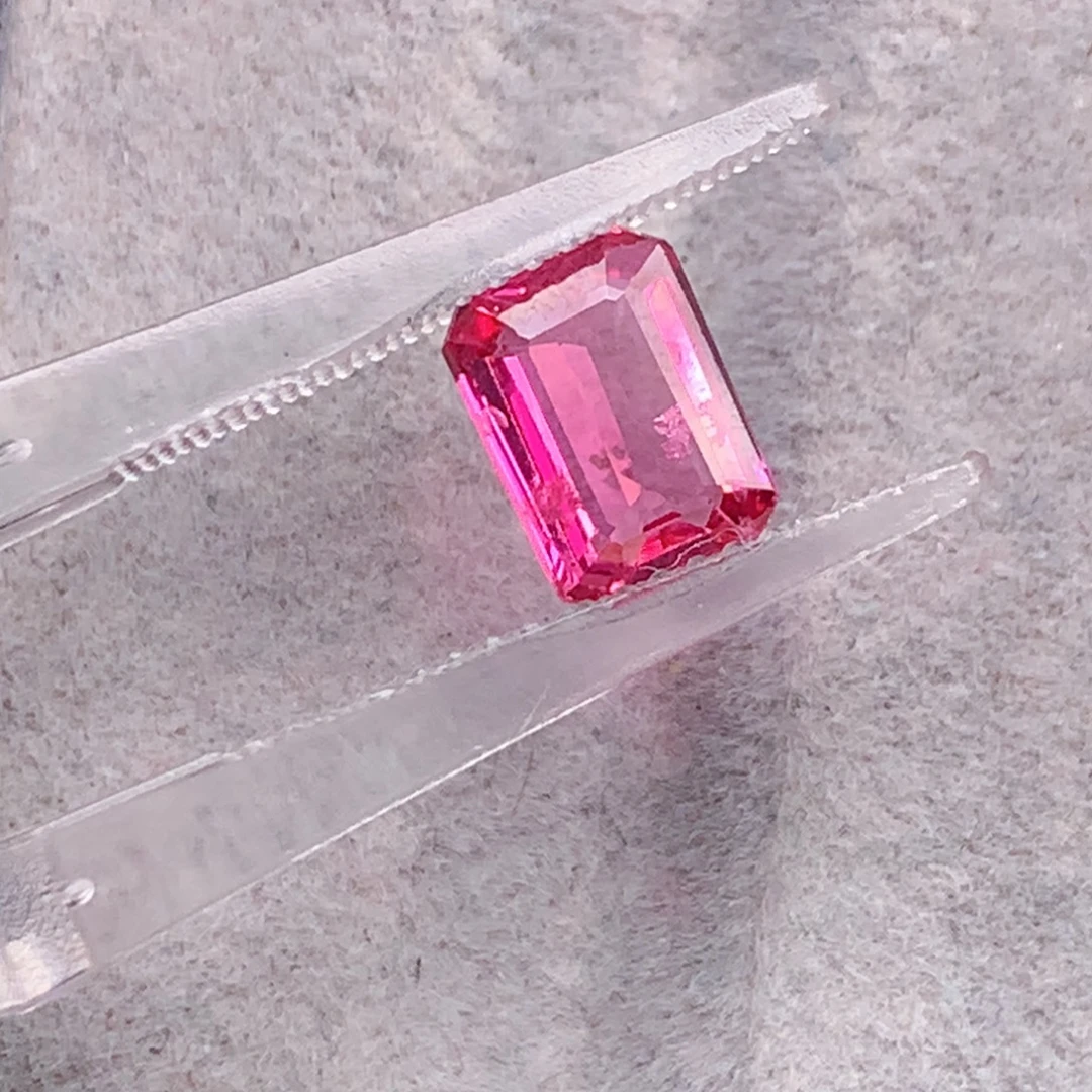 尖晶石裸石天然马亨盖1.46克拉