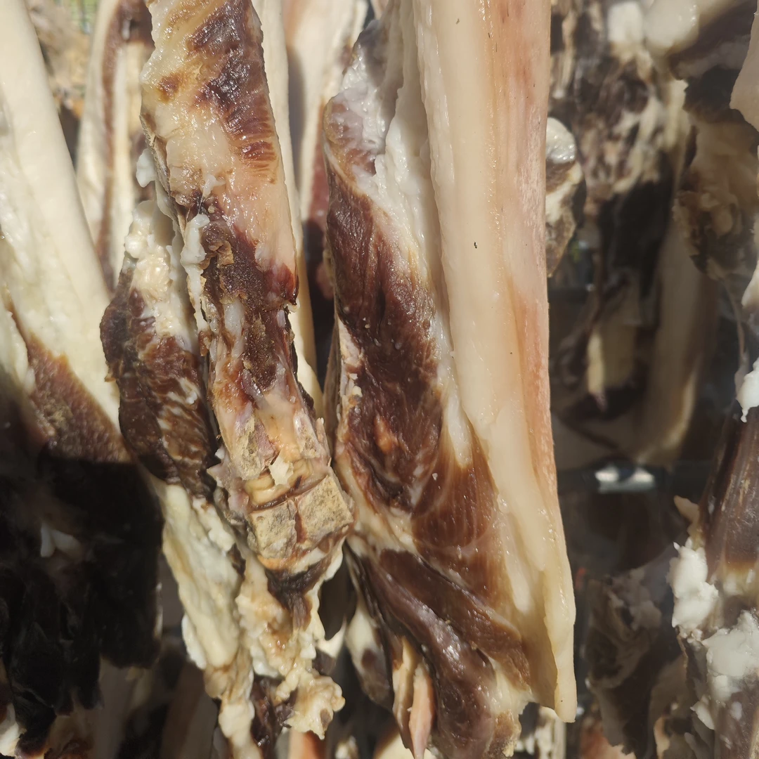 安徽风味农家散养熟食黑毛猪腊肉原味晒干发货AA