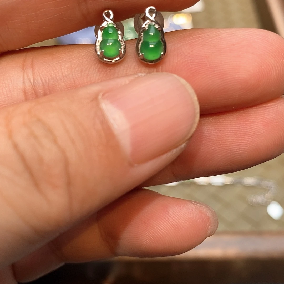 翡翠银S925镶嵌耳饰葫芦耳钉