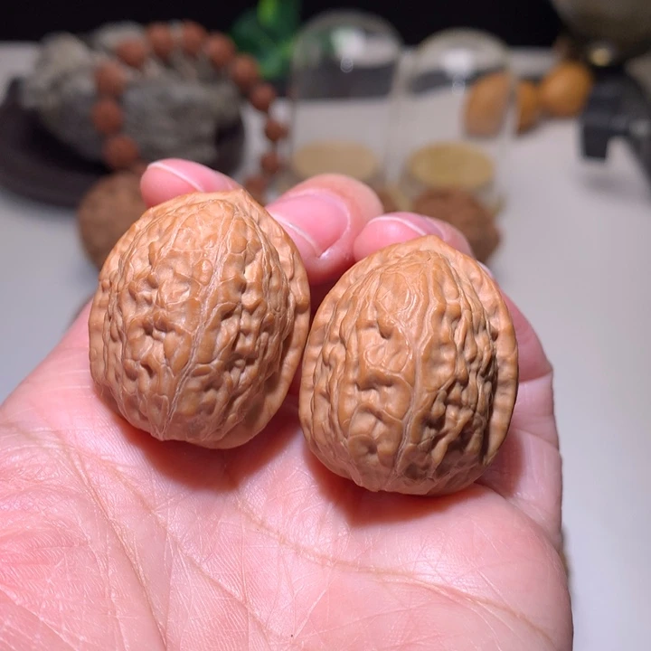 文玩核桃把件舍利