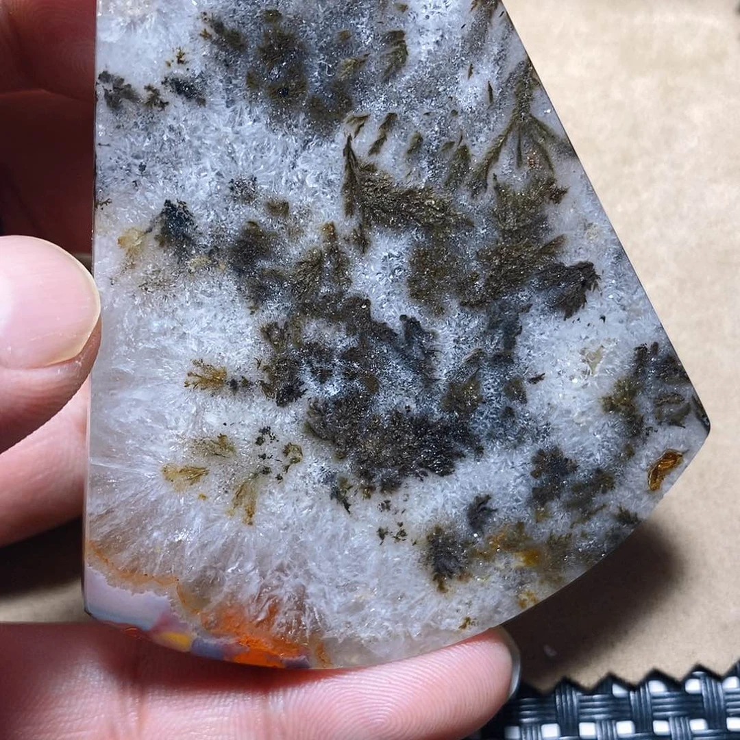 玛瑙/玉髓颈饰未镶嵌老**匠