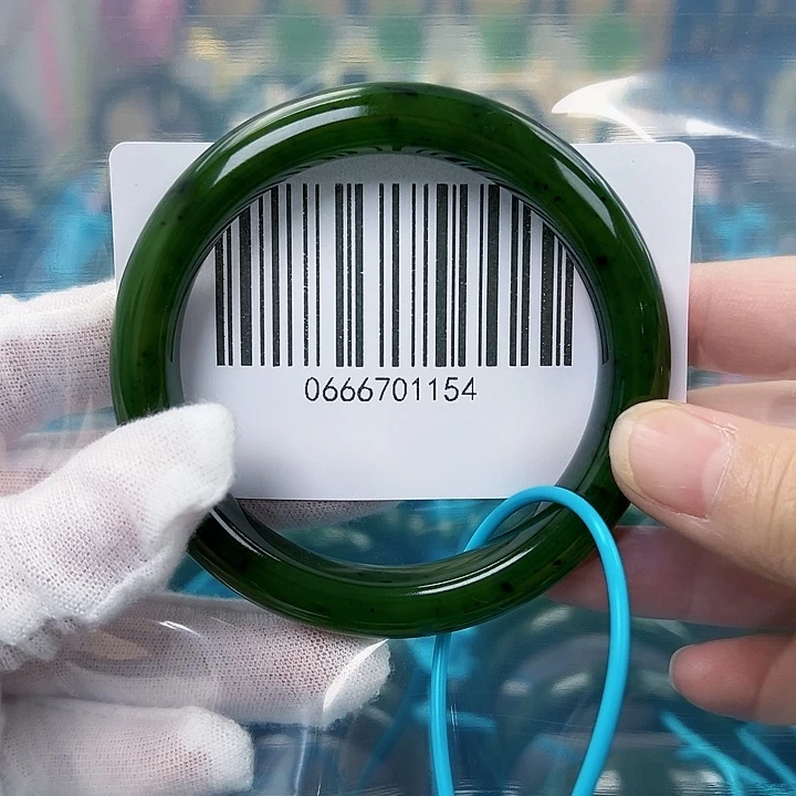 和田玉手镯未镶嵌58