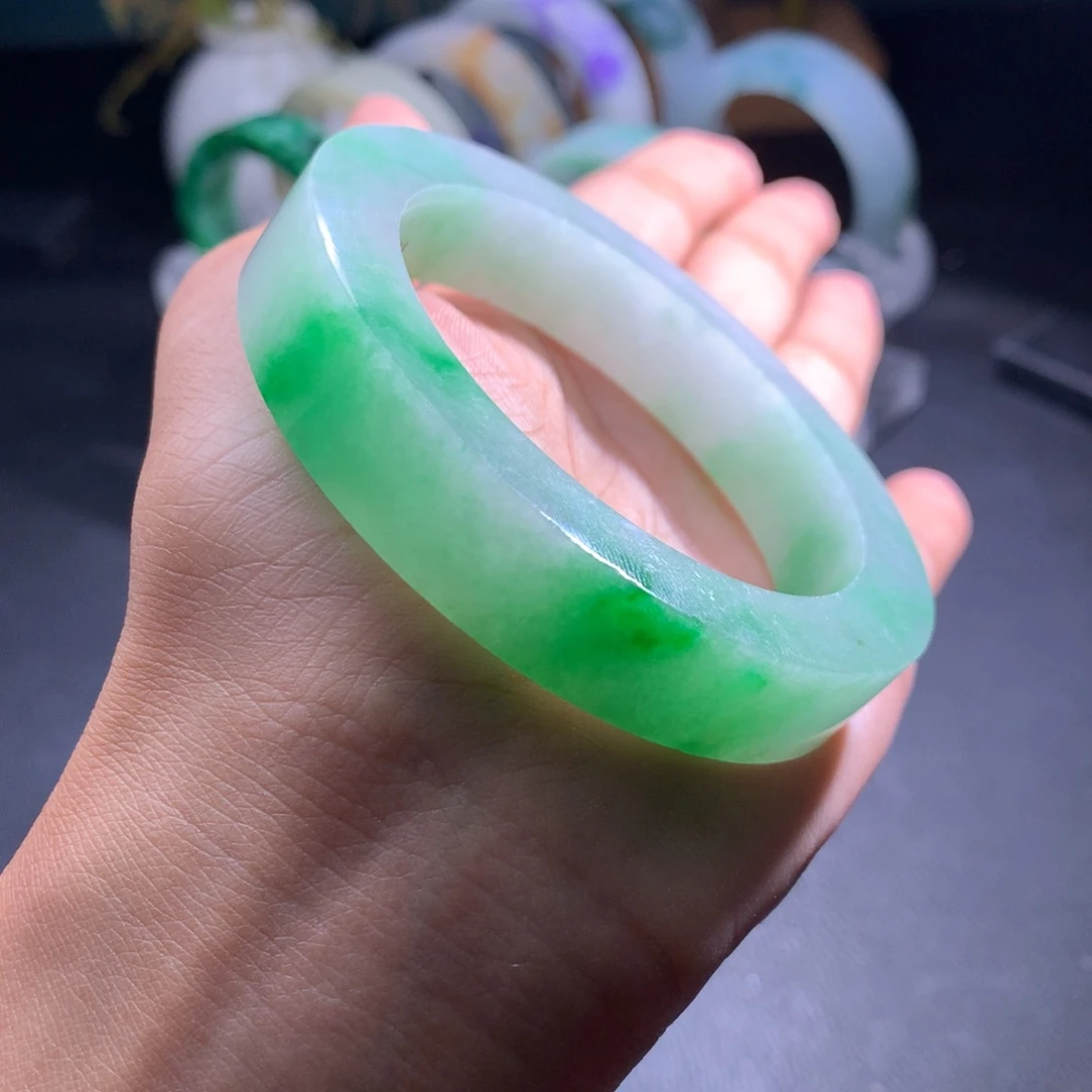 定制翡翠翡翠未镶嵌