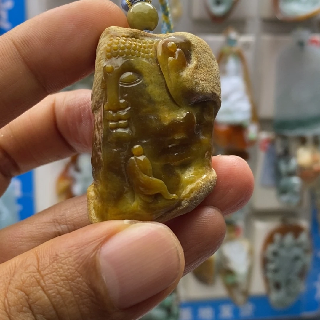 翡翠未镶嵌颈饰悟道