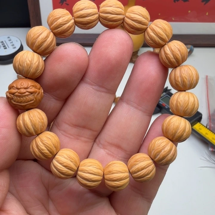 猴头核桃手串金丝十二棱