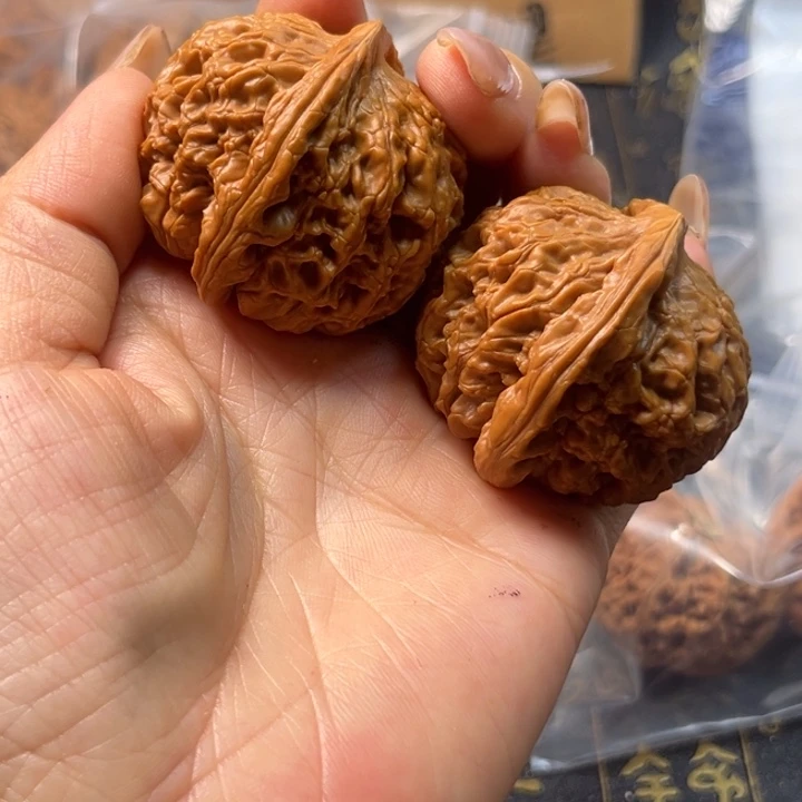 用***4文玩核桃吊坠41水龙纹