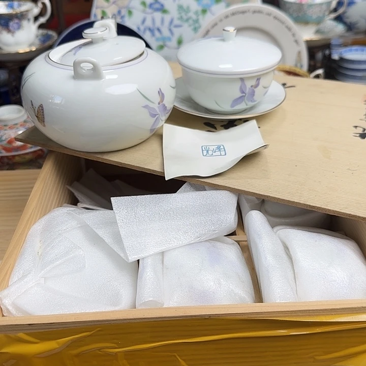 瓷片一壶五盖杯啊啊啊啊啊啊