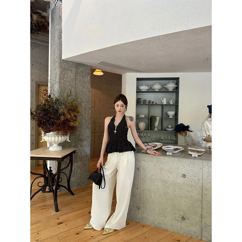 夏季新款网红炸街洋气小众设计感波点挂脖上衣高腰直筒阔腿裤套装