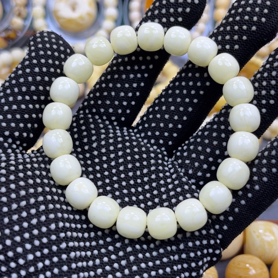 琥珀未镶嵌手串同料奶白11mm