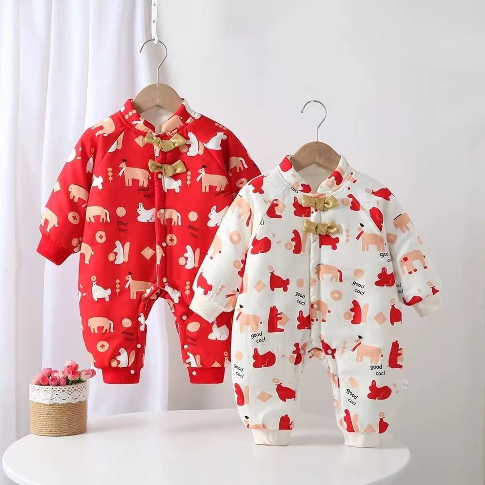 秋冬款宝宝拜年服蝴蝶结小动物印花立领棉哈衣