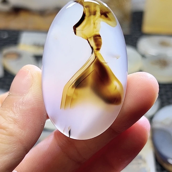 玛瑙/玉髓未镶嵌珠宝半成品