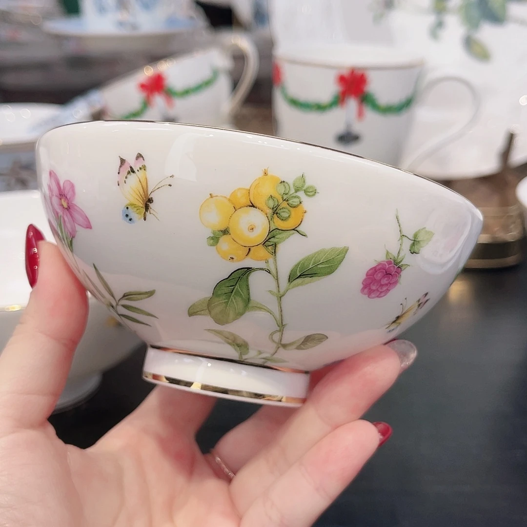 骨瓷饭碗———————————————