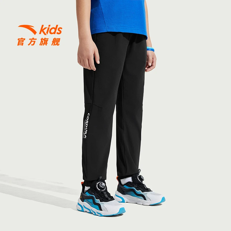 安踏儿童男大童运动长裤2025夏季新款透气亲肤青少年弹力运动裤子