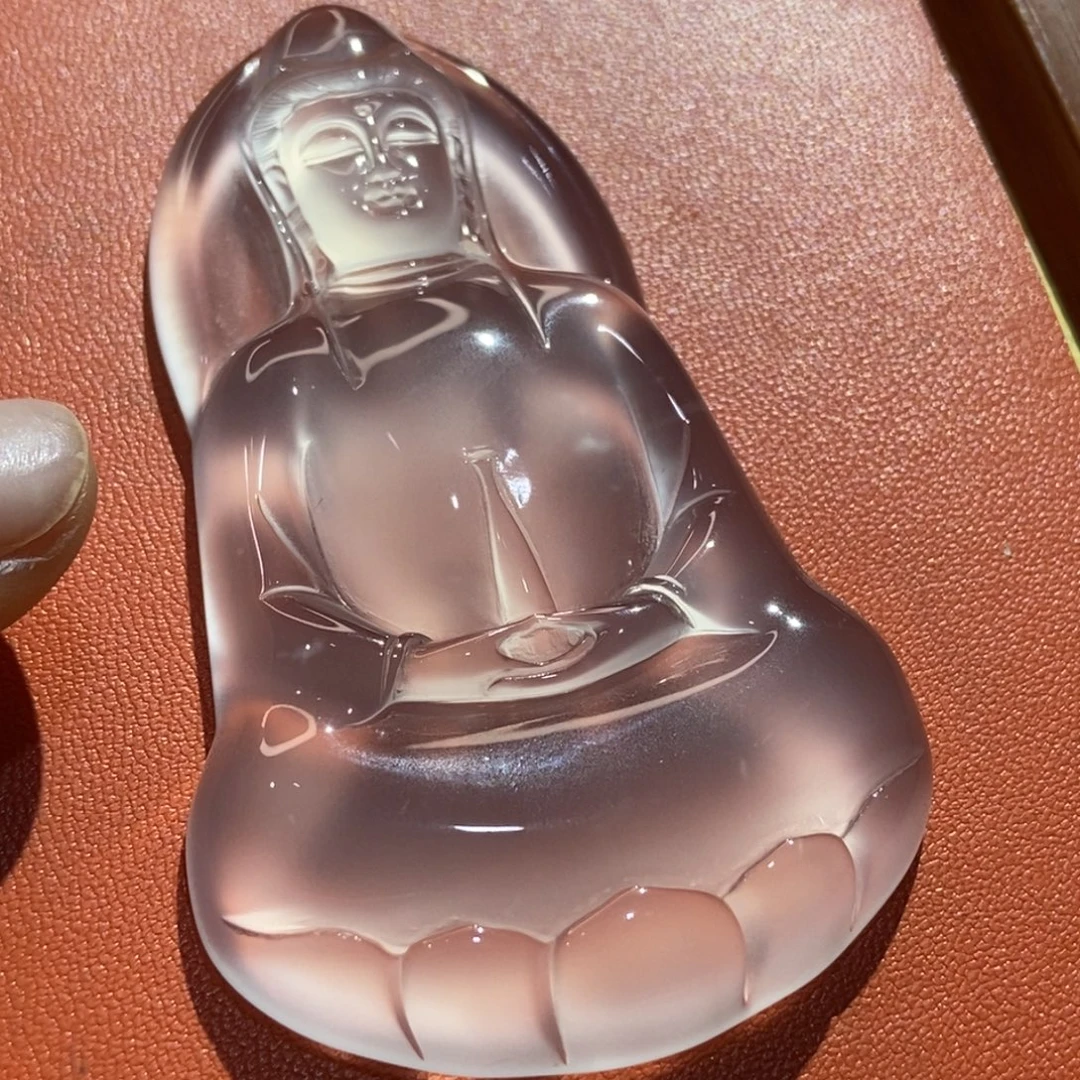 喵***。石英质玉未镶嵌颈饰