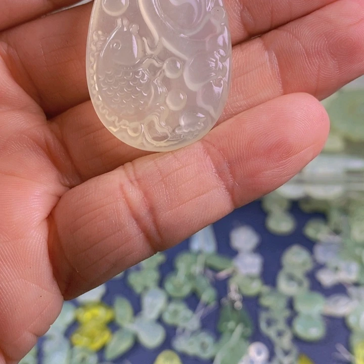 蛇纹石玉合金颈饰45