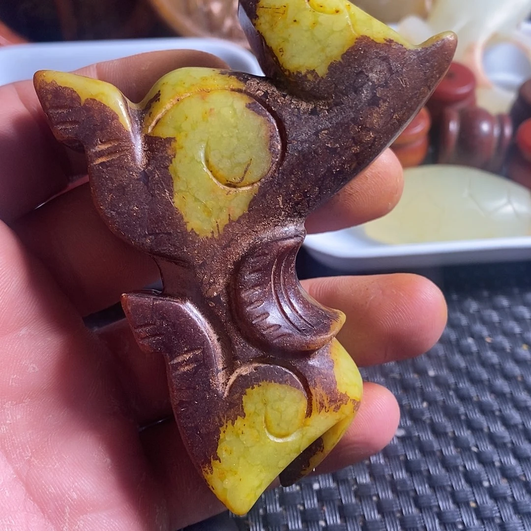 蛇纹石玉合金颈饰