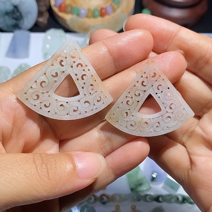 定制翡翠未镶嵌花片